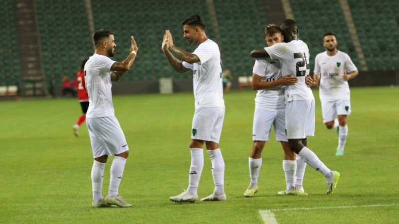 Kocaelispor, evinde Pendikspor'u 2-0 mağlup etti