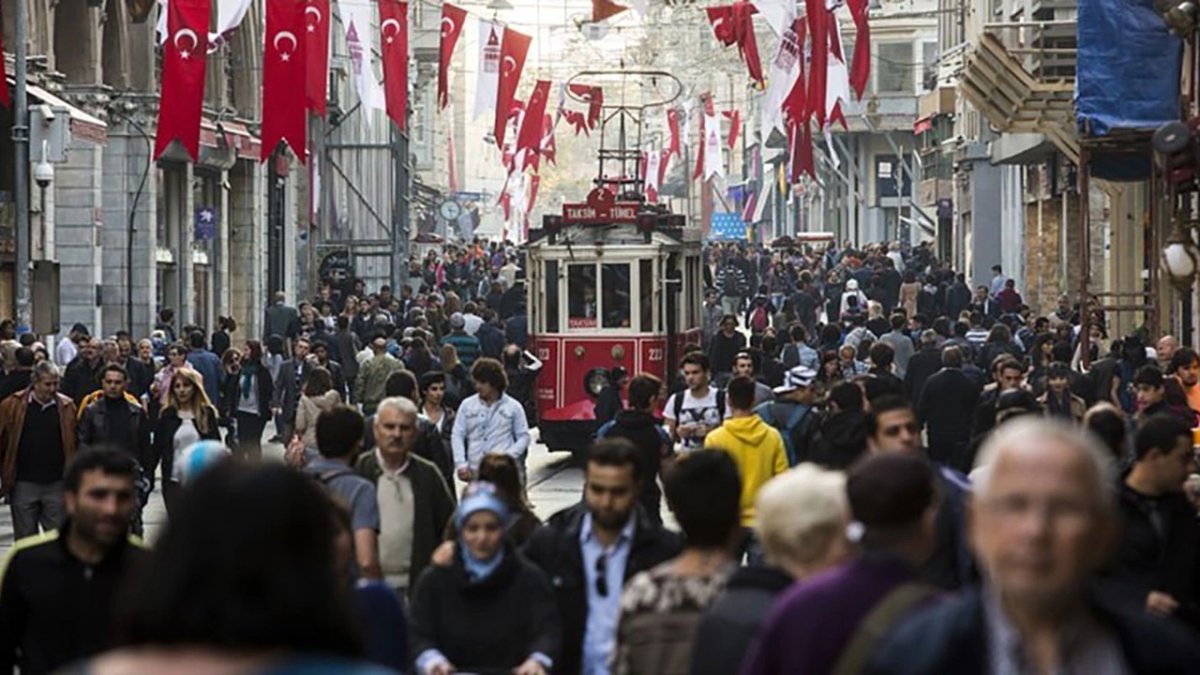 İstanbul'da Yaşam Maliyeti Geçen Yıla Göre Yüzde 80 Arttı
